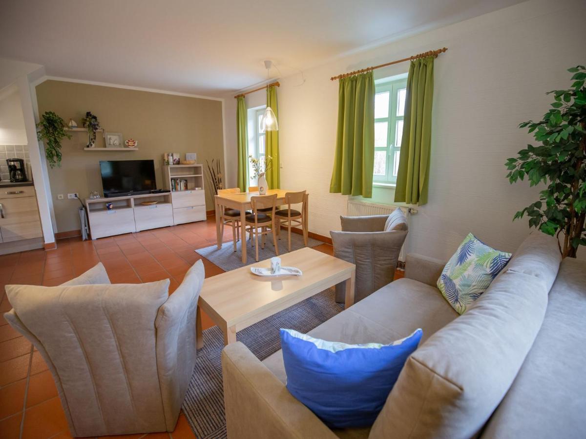 Feriendorf Rugana - Komfort Appartement Mit 1 Schlafzimmer Und Terrasse B52 Dranske Εξωτερικό φωτογραφία