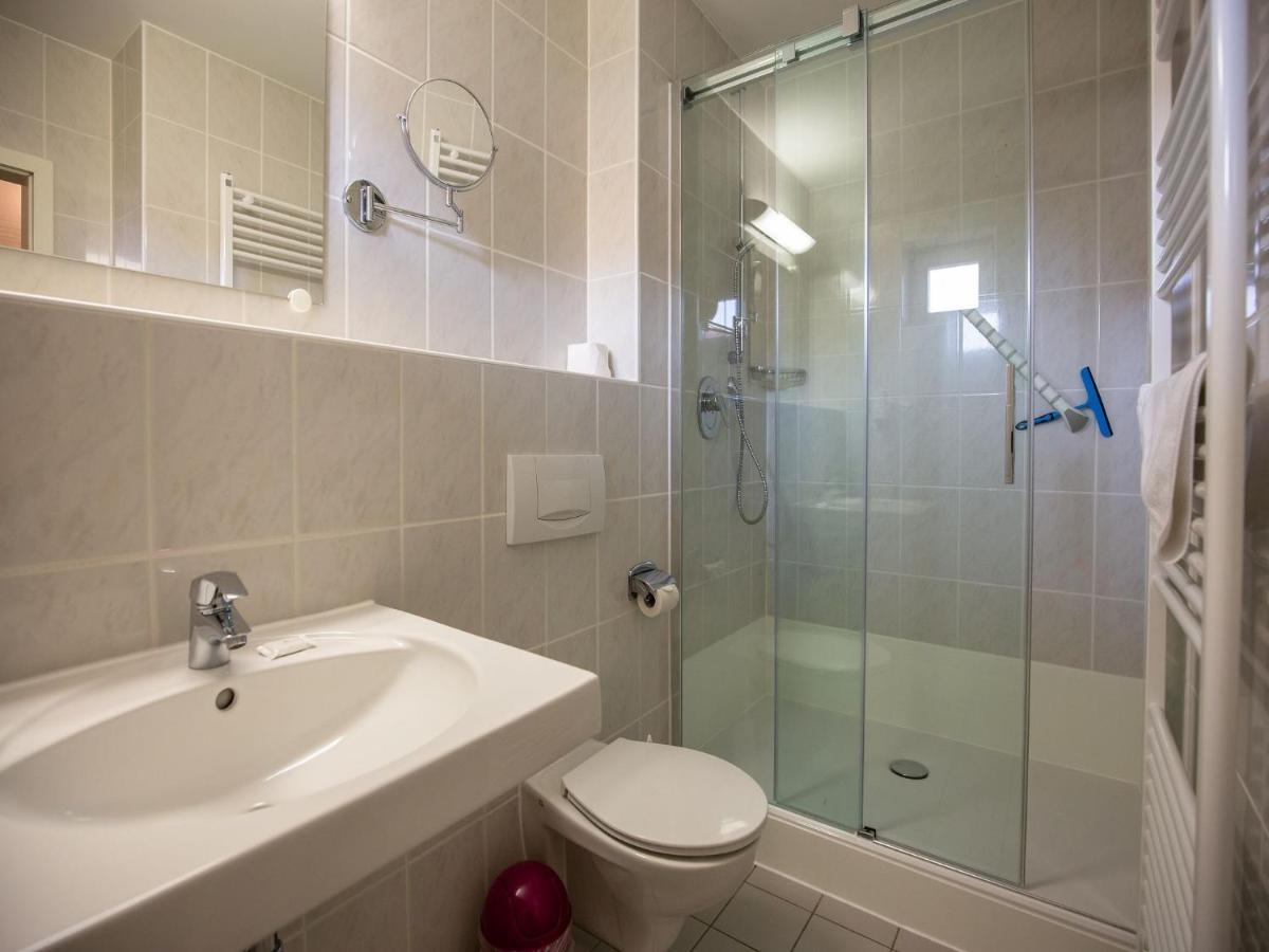 Feriendorf Rugana - Komfort Appartement Mit 1 Schlafzimmer Und Terrasse B52 Dranske Εξωτερικό φωτογραφία